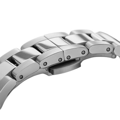 dw001002xx_link_s_closeup_angle4